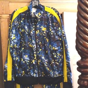 🏃‍♀️✨️Nike Tribute Complete Tracksuit Yellow Stripe🌟